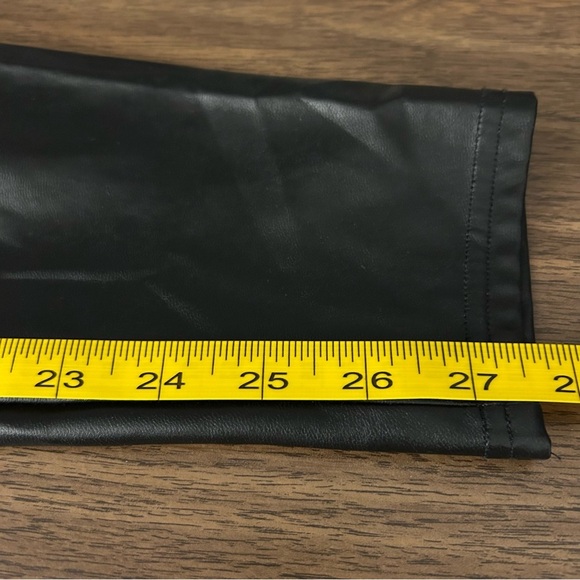 Aritzia Wilfred Free Daria Faux Leather Leggings Size Small Black High Rise - Picture 9 of 11